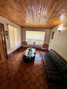 Gallery image of Amplia y acogedora casa centrica in San Carlos