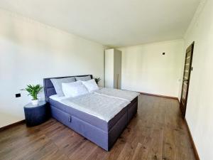 Cama o camas de una habitación en Cozy Apartment in Zeltweg for MotoGP