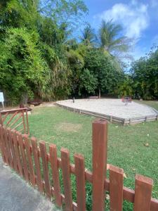 Jardí fora de Kaza douce logement 2 chambres dans un village vacance