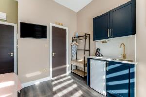 Η κουζίνα ή μικρή κουζίνα στο Perfect Studio for Travelers Great Location 4 +6 φωτογραφίες