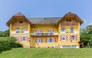The building in which Az apartmant is located