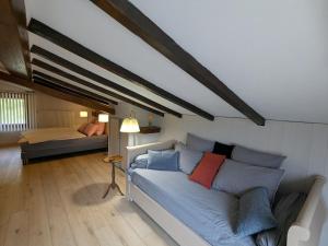 Ruang duduk di Chambres d'hôtes en montagne près de sentiers - FR-1-589-821