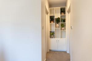 吉朗Stylish Retreat Steps from Geelong Waterfront, with Parking, Wi-Fi, AC的相册照片