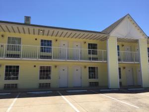 Gallery image of Spinning Wheel Inn in Branson