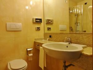 Kúpeľňa v ubytovaní Hotel Tiffany Milano