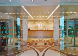 Lobbyen eller receptionen på Hotel Tiffany Milano