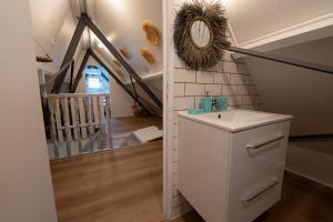 Mynd úr myndasafni af Appartement COCO T4 en R+1 proche du lagon í La Saline les Bains