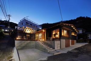 Budova, kde se prázdninový dům nachází