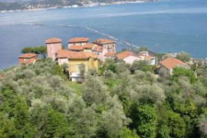 Afbeelding uit fotogalerij van il 23 Holiday Home in La Spezia