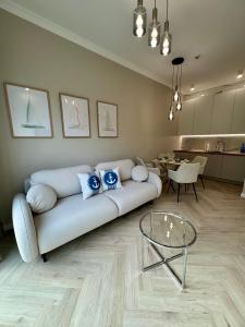 Χώρος καθιστικού στο Aparthotel Ukiel Premium nad Zatoką +15 φωτογραφίες