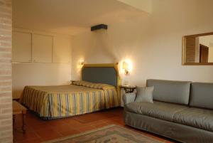 Posedenie v ubytovaní Relais Borgo Di Toiano