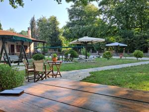 Zahrada ubytování Dodis Village