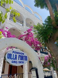 Gallery image of Villa Fortin Pension in Kusadası