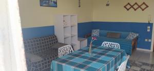 Postel nebo postele na pokoji v ubytování Mouses-Seaside