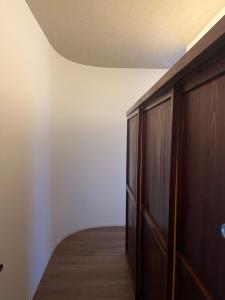 Imagine din galeria proprietății 古民家ラグジュアリーホテル 金井西洋館 în Sado