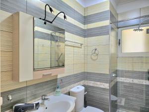 O baie la Lura 1 Holiday House 235 +24 fotografii