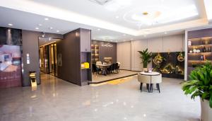 Vstupní hala nebo recepce v ubytování 沃德smart酒店德州汽车站店 + 4 fotografie