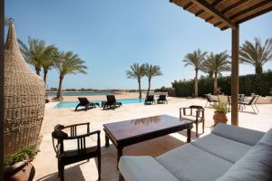 Bazén v ubytování VESTA - El Gouna Residence nebo v jeho okolí