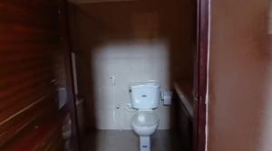 Koupelna v ubytování Villa Inavni