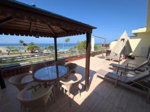 Uma varanda ou terraço em Holiday Club Playa Amadores