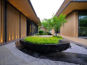 Ruolinqiao Valley Garden Hotel外面的花园