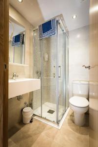 Koupelna v ubytování Hostal Viena