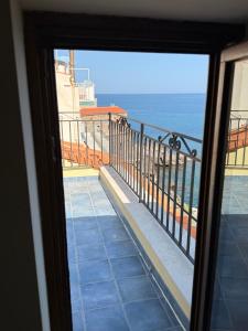 Výhľad na more alebo výhľad na more priamo z apartmánového hotela