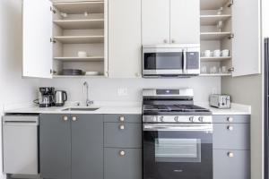 Gambar di galeri bagi Blueground Palms view nr Culver City Park LAX-1374 di Los Angeles +33 gambar