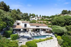 Bazén v ubytování Sérénité Marine - Villa 14p avec piscine nebo v jeho okolí