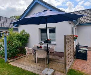 El edificio en el que está el departamento 13 fotos más