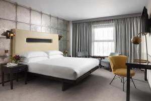 Katil atau katil-katil dalam bilik di The Twelve Hotel