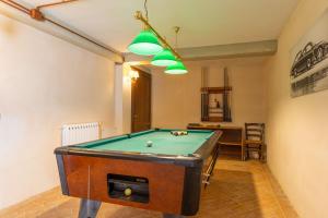 Villa San Michele by PosarelliVillas biliárdasztala