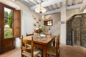 Kép Villa San Michele by PosarelliVillas szállásáról Campiglia dʼOrciában a galériában