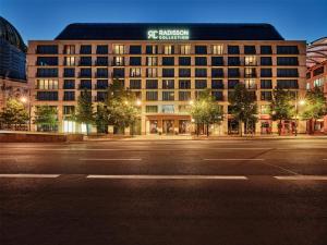 Zgradba, v kateri se nahaja hotel