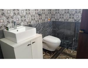 Koupelna v ubytování Hotel sai deogar