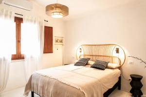 Afbeelding uit fotogalerij van CASA FUILE by casa-orosei in Orosei +31 foto's