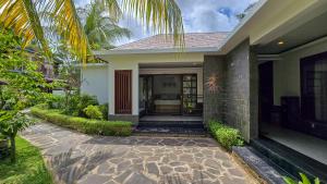 Zahrada ubytování Kies Villas Lombok