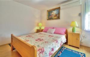 Postel nebo postele na pokoji v ubytování Apartments Sunce