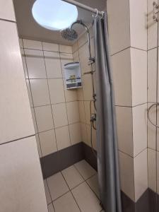 Bilik mandi di Villa Nektaria