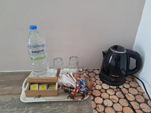 Kemudahan buat kopi dan teh di Villa Nektaria