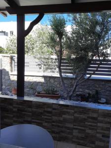 Balkoni atau teres di Villa Nektaria