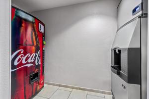 Фотография из галереи Red Roof Inn Phoenix North - I-17 at Bell Rd в Финиксе