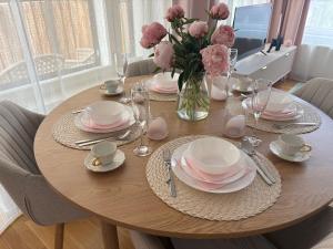 Φωτογραφία από το άλμπουμ του Comfy home, moottorisänky, kuivausrumpu, wifi σε Pori