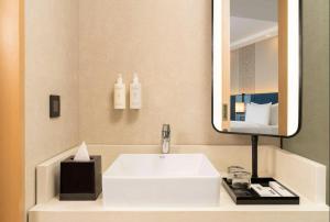 Koupelna v ubytování Hotel Loft Near IGI Airport Delhi