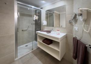 Ein Badezimmer in der Unterkunft Holiday Club Vista Amadores