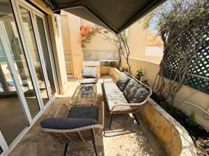 A seating area at Increible atico con terraza en el centro de Valencia