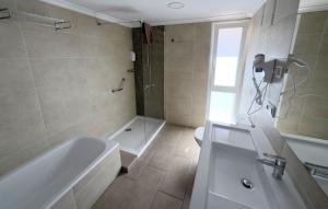 Ein Badezimmer in der Unterkunft Holiday Club Vista Amadores