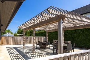 Uma varanda ou terraço em Good Vibes And High Tides