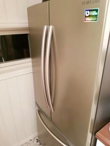 Φωτογραφία από το άλμπουμ του Koselig Liten Hytte Med Strandlinje Ved Fuglevik σε Dilling