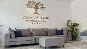 Зона вітальні в Palma Village by Greek Pride Hotels